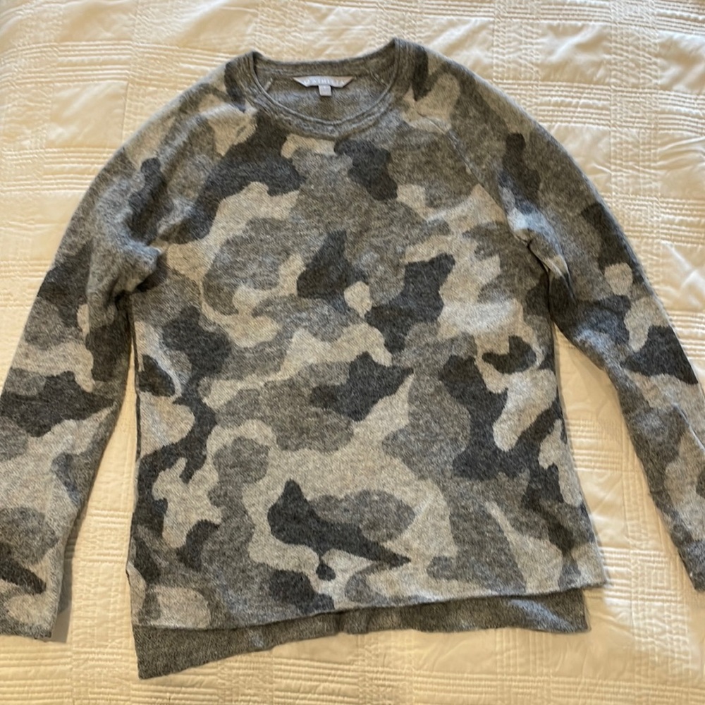 Athleta wool gray camo sweater size S